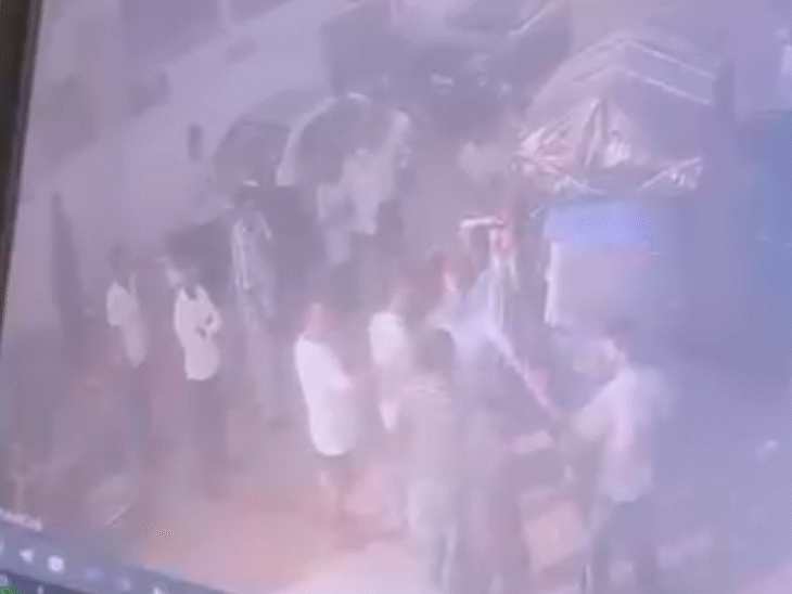 जयपुर में युवती-भाभी से सरेआम अभद्रता, VIDEO:सूचना पर पहुंचे युवती के भाई पर जानलेवा हमला; सिर में तीन टांके आए