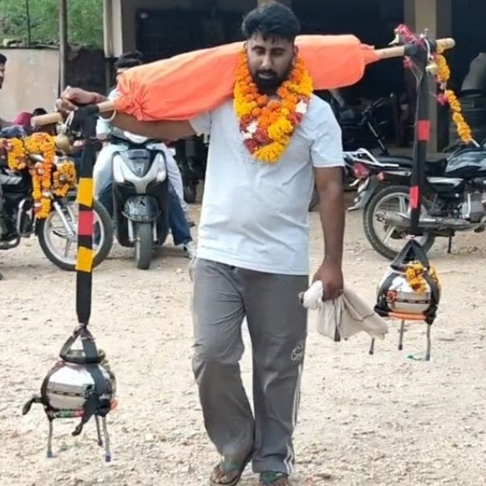टोंक का सचिन केदारनाथ धाम की कावड़ यात्रा पर निकला:बीसलपुर बांध से 11 लीटर जल भरकर की शुरुआत, बाइक पर साथ चल रहा दोस्त मनराज