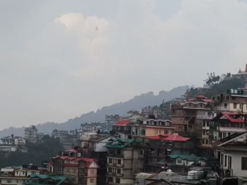 हिमाचल के कई जिलों में तेज बारिश:किन्नौर में फटा बादल, 29-30 को जमकर बरसेंगे बादल; तापमान में आई गिरावट