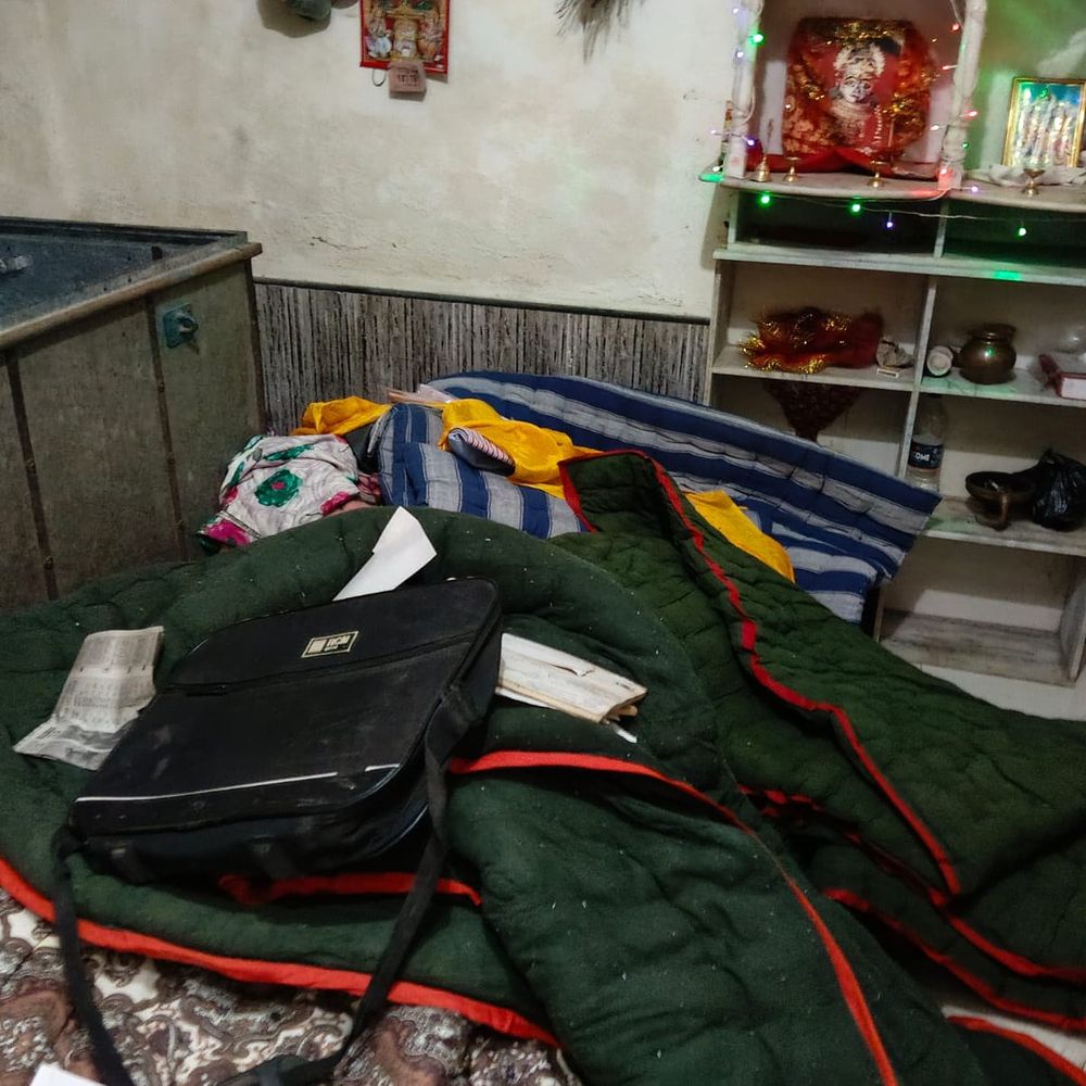 अरठवाड़ा में 4 घरों में घुसे चोर:लाखों के गहने, नकदी रुपए और मोबाइल चोरी; पिंडवाड़ा में दो मंदिरों को बनाया निशाना