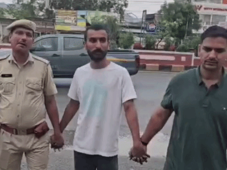 उदयपुर में विला में छिपे कुख्यात डकैत को पकड़ा:साबरमती जेल से 2 महीने पहले बाहर आया था, जज के नाम पर स्कूटर ठगने वाला गिरफ्तार