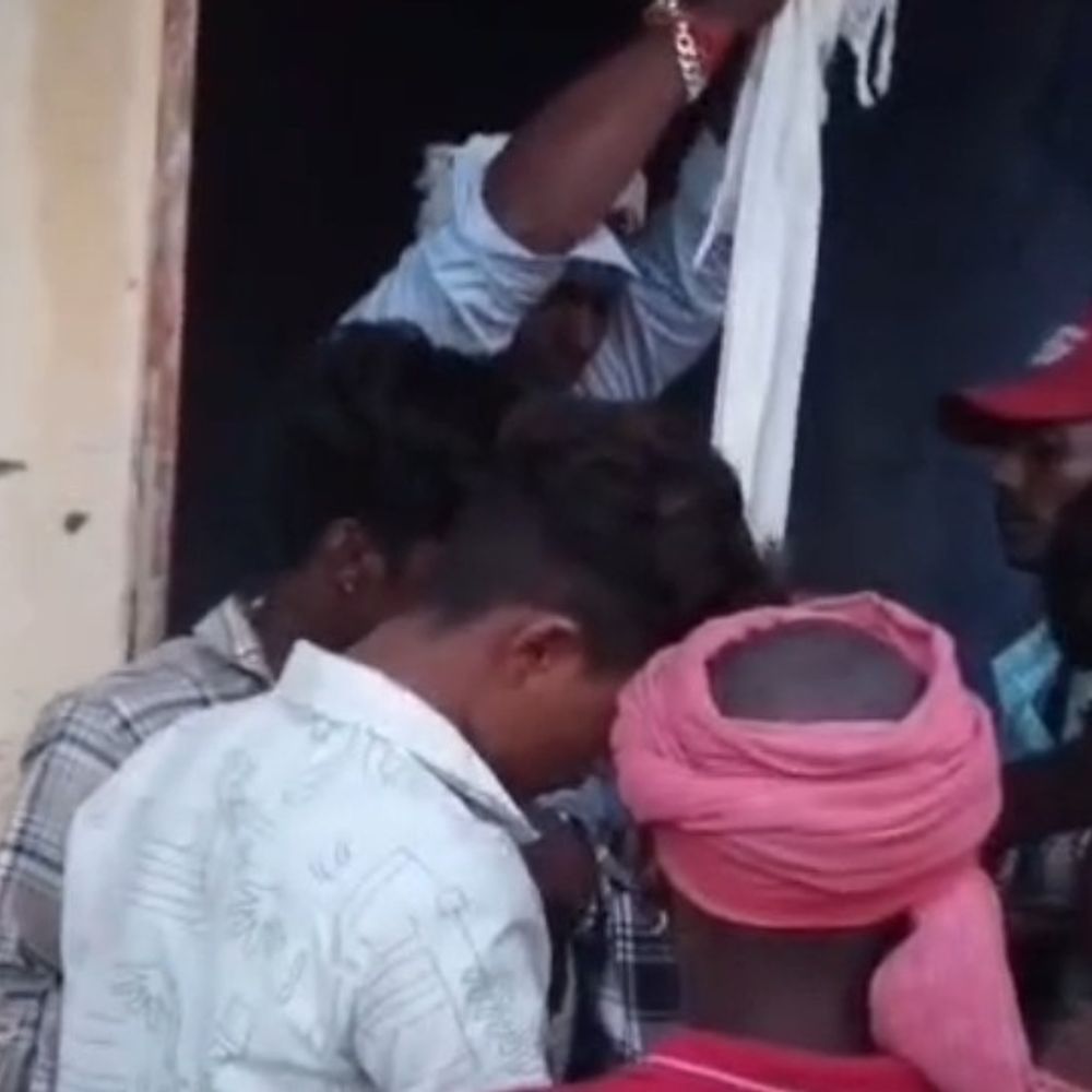 खंडहर कमरे में युवक ने किया सुसाइड:कृषि उपज मंडी में फंदे पर लटका मिला शव, जांच में जुटी पुलिस