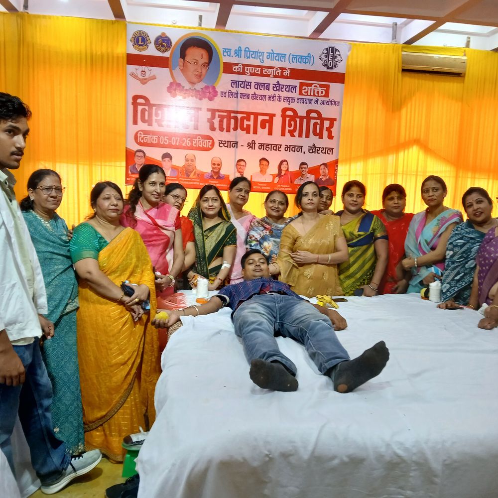 खैरथल में रक्तदान शिविर, 304 यूनिट रक्त संग्रहित:414 लोगों ने कराया पंजीकरण, प्रशस्ति-पत्र और स्मृति चिन्ह भेंट किया