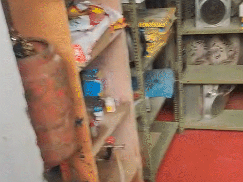 जयपुर में अवैध गैस रिफिलिंग का भंडाफोड़,45 सिलेंडर जब्त:पटाखा फैक्ट्री हादसे में प्रोडक्शन वारंट पर मुख्य आरोपी समेत दो गिरफ्तार