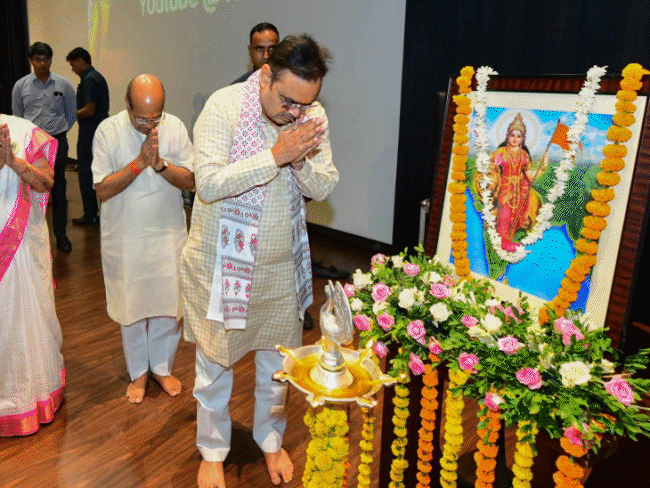जयपुर में 'लोकमंथन 2026' की शुरुआत:CM बोले- रामकथा-लोककलाओं ने किया चरित्र निर्माण, गजेंद्र शेखावत ने कहा- भारत की आत्मा है 'लोक'