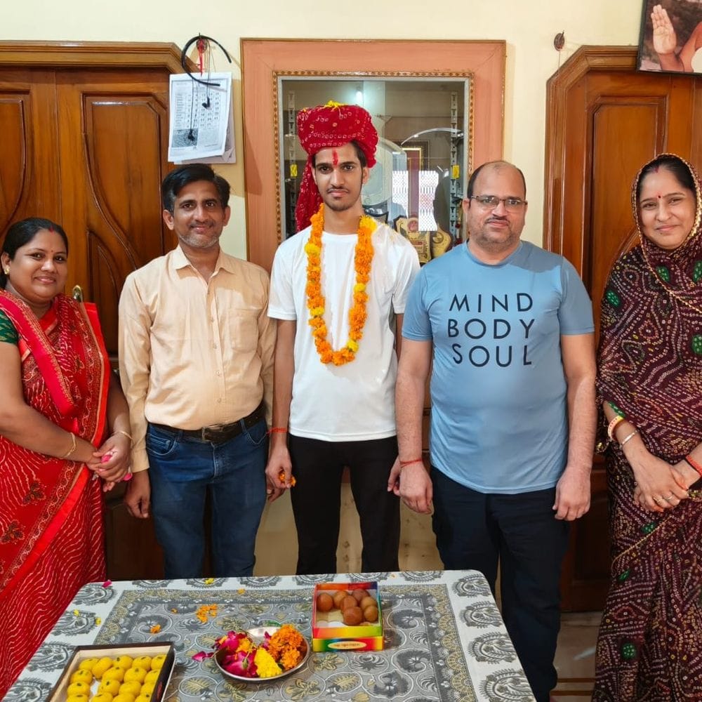 जालोर के रिद्धम ने नीट में हासिल की 1079वीं रैंक:प्रवीण को 1187वीं और लक्षित को 17085वीं रैंक मिली