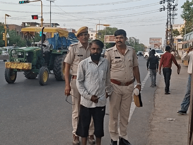 जोधपुर में फार्मा गोदाम में बुलेट चोरी का आरोपी गिरफ्तार:पुलिस ने 250 CCTV खंगालकर जुटाया सुराग; रूट मैप से आया पकड़ में