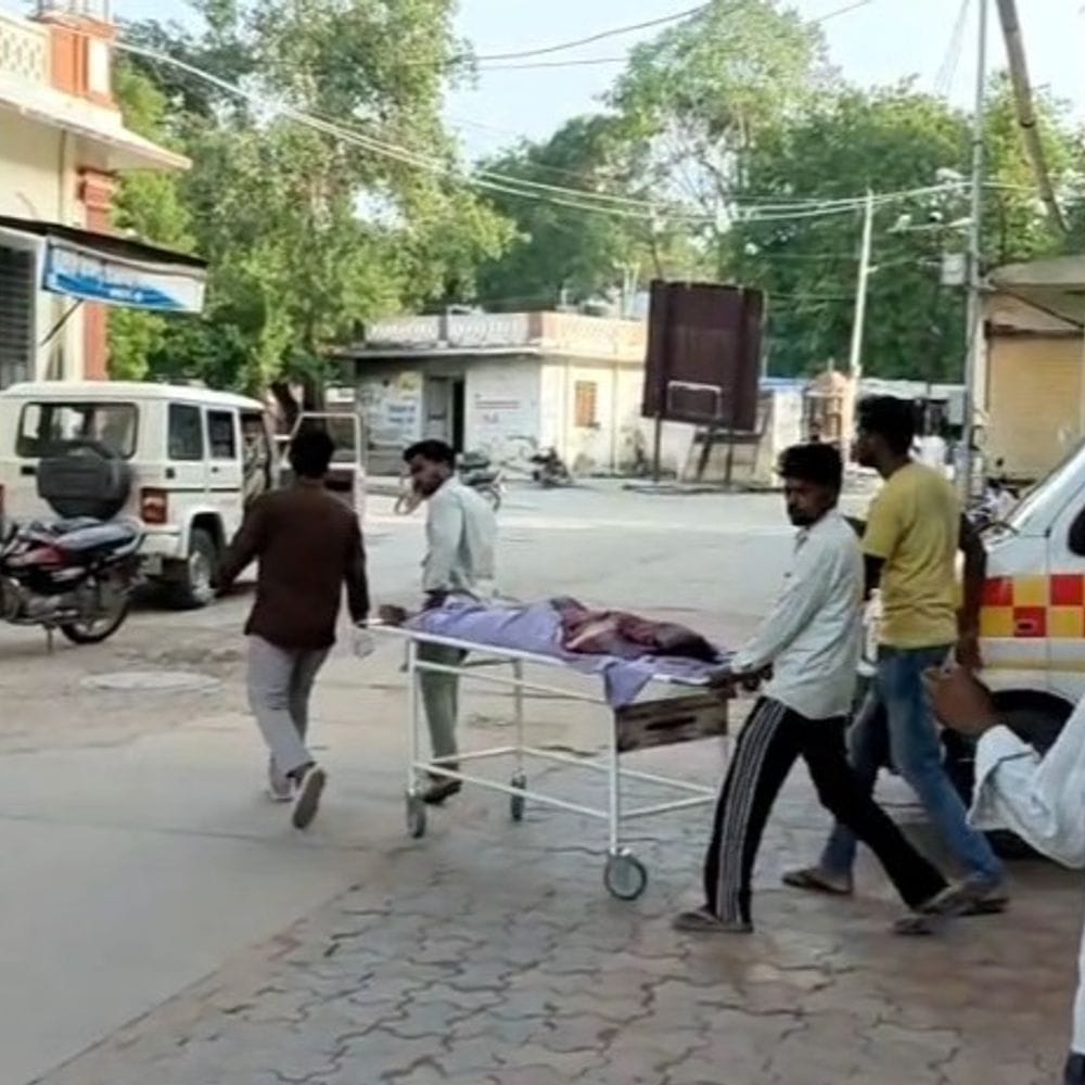 टोंक में 11वीं की छात्रा ने किया सुसाइड:कमरे में फंदे पर लटका मिली बॉडी, कारणों का नहीं चल पाया पता