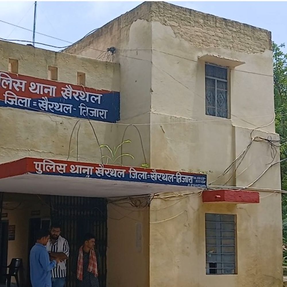 ट्रैक्टर चोरी करने से रोका तो किसान पर हमला:कुल्हाडी से सिर पर वार कर घायल किया, शोर मचाने पर भागा