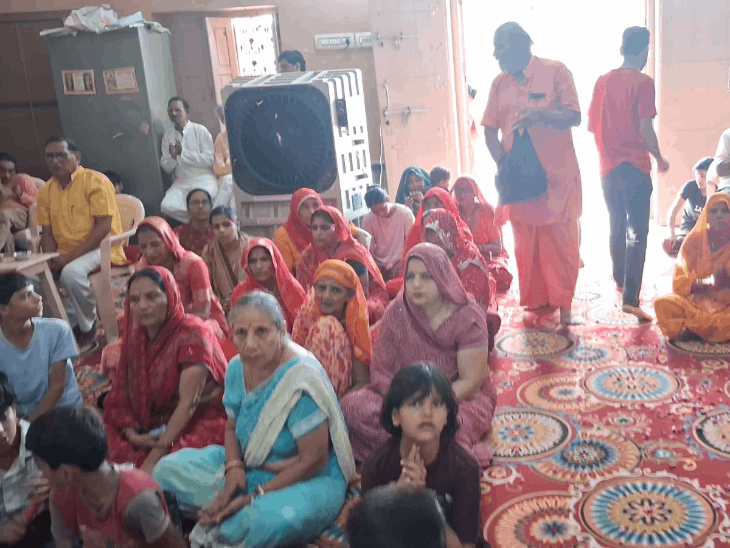 डीडवाना में 11,111 हनुमान चालीसा पाठ किए:श्री दोजराज गणेश मंदिर में 6 साल पूरे होने का मनाया उत्सव
