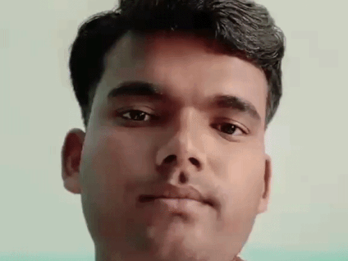 तेज रफ्तार ट्रैक्टर ने टैंपो को टक्कर मारी,2 की मौत:3 गंभीर घायल, शिफ्ट पूरी कर फैक्ट्री से घर लौट रहे थे