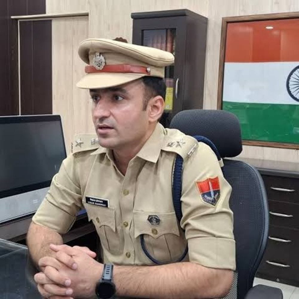 धौलपुर पुलिस में बड़ा फेरबदल, 123 पुलिसकर्मियों के तबादले:एसपी विकास सांगवान ने 45 एएसआई, 78 हेड कांस्टेबल-कांस्टेबल बदले