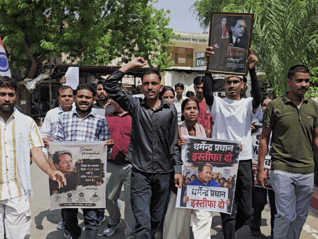 नागौर में NEET-विवाद पर शिक्षा मंत्री के इस्तीफे की मांग:बोले- राष्ट्रीय भाषा, शिक्षा सुधार और युवाओं के लिए रोजगार बढ़ाओ