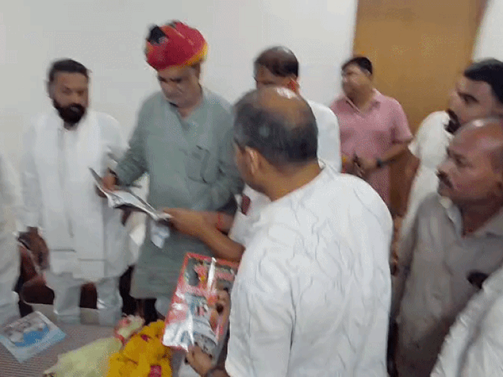 निकाय चुनाव पर मंत्री बोले-पिछली सरकार में दबाई गई फाइल:हमारा काम मार्च में ही पूरा हुआ, अब गेंद निर्वाचन-पिछड़ा वर्ग आयोग के पाले में
