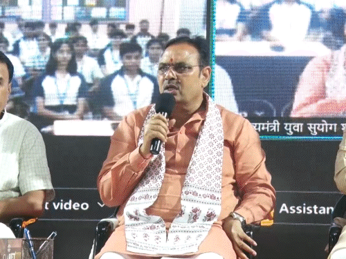 पंचायत-निकाय चुनाव से पहले युवाओं को साधेगी सरकार:वार्ड-पंचायत स्तर पर आयोजित होंगे क्रिकेट, वॉलीबॉल, कबड्डी खेल; कराना होगा ऑनलाइन रजिस्ट्रेशन
