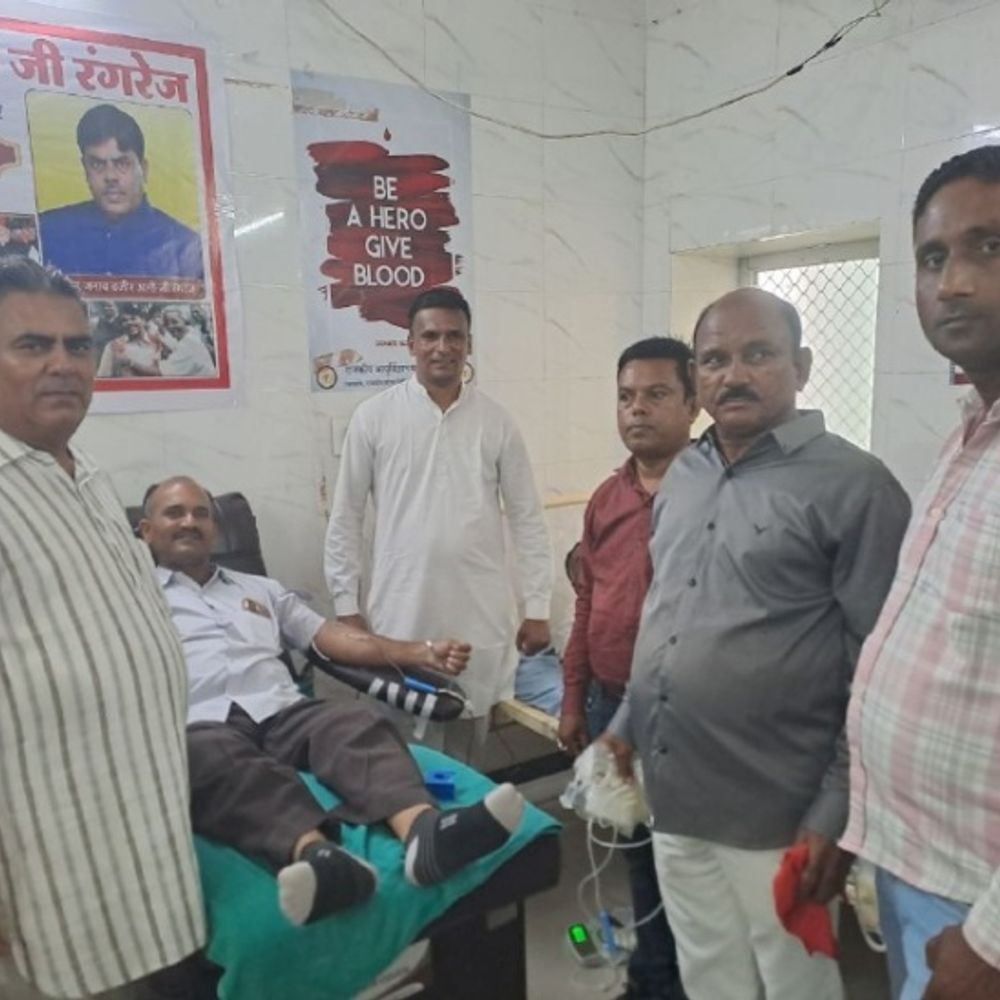पाली में 80 युवाओं ने किया ब्लड डोनेट:आयोजक बोले- जरुरतमंदों को ब्लड के लिए भटकना न पड़े, इसलिए हर साल लगाते हैं कैंप