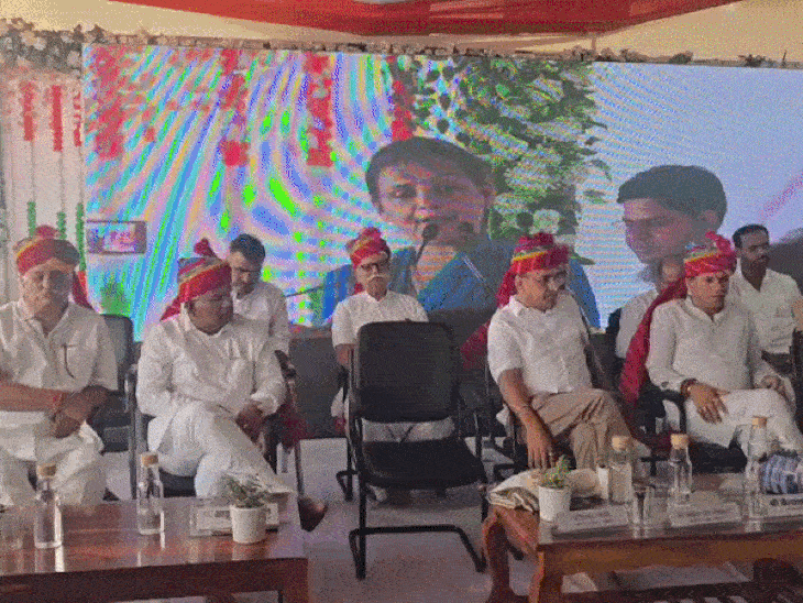 बाड़मेर रेलवे स्टेशन का पीएम मोदी ने किया उद्घाटन:पूर्व मंत्री- जल्द शुरू होगा जैसलमेर-भाभर रेल लाइन का काम