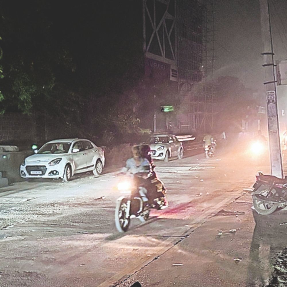बालोतरा में मूसलाधार बारिश:बाड़मेर में बूंदाबांदी; दिन का पारा 41 डिग्री पार, रात 9 बजे तेज अंधड़ के बाद बूंदाबांदी से राहत