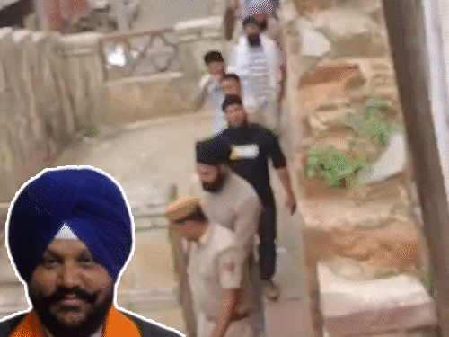 भाजपा के पूर्व जिलाध्यक्ष समेत 9 को उम्रकैद:सरपंच का चुनाव हारने के बाद भांजे का किया था मर्डर; मूंछों पर ताव देते हुए कोर्ट से निकले दोषी