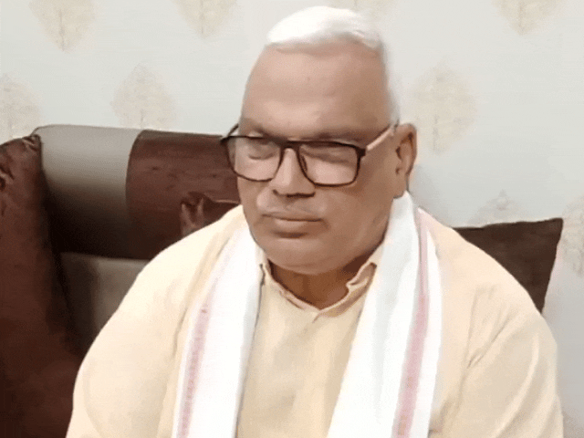 मंत्री बेढम बोले- बच्चों से सेप्टिक टैंक साफ करवाना शर्मनाक:बच्चे पढ़ने आते हैं, ऐसे काम करवाना गलत; 1 बच्ची की हुई थी मौत