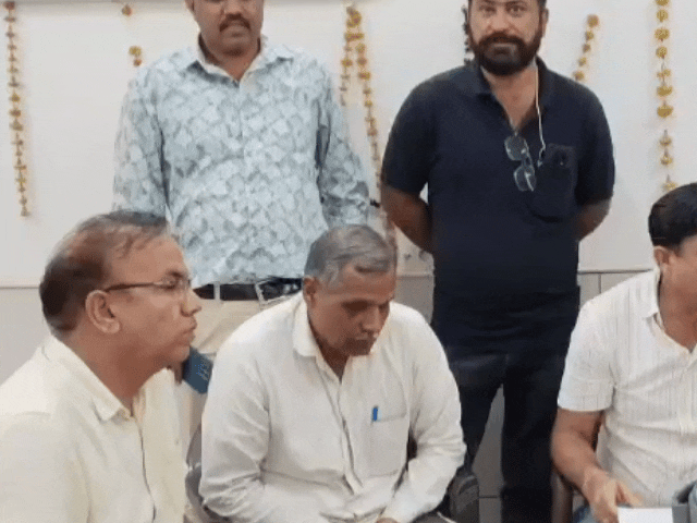 महिला के घर रिश्वत लेने पहुंचे ASI को दबोचा:केस से नाम हटाने के लिए मांगे थे 50 हजार रुपए
