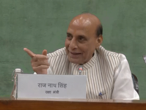 मानसून सत्र से पहले 3 घंटे सर्वदलीय बैठक:40 पार्टियां शामिल, रिजिजू बोले- सबने अपनी बात रखी; कल वंदे मातरम से जुड़ा बिल पेश होगा
