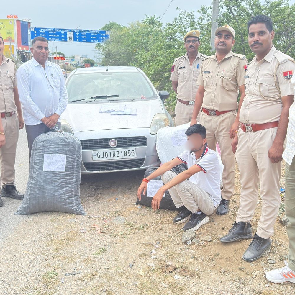 राजसमंद में 48 किलो डोडा पोस्त के साथ तस्कर गिरफ्तार:ऑपरेशन त्रिनेत्र में कार से डोडा-चूरा बरामद, पाली का आरोपी पकड़ा गया