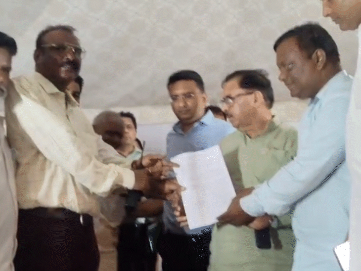 राजस्थान में सफाई कर्मचारियों की हड़ताल 5 दिन बाद खत्म:सरकार-यूनियन में बनी सहमति; 25 जुलाई तक आएगी भर्ती की अधिसूचना