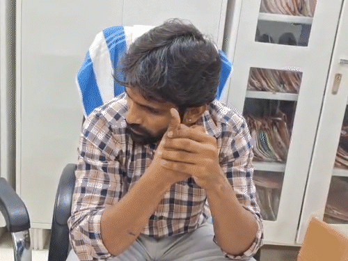 रीको के सीनियर-DGM रिटायरमेंट से 21-दिन पहले रिश्वत लेते गिरफ्तार:जूनियर असिस्टेंट को भी पकड़ा; 2 कामों के लिए मांगी थी अलग-अलग घूस
