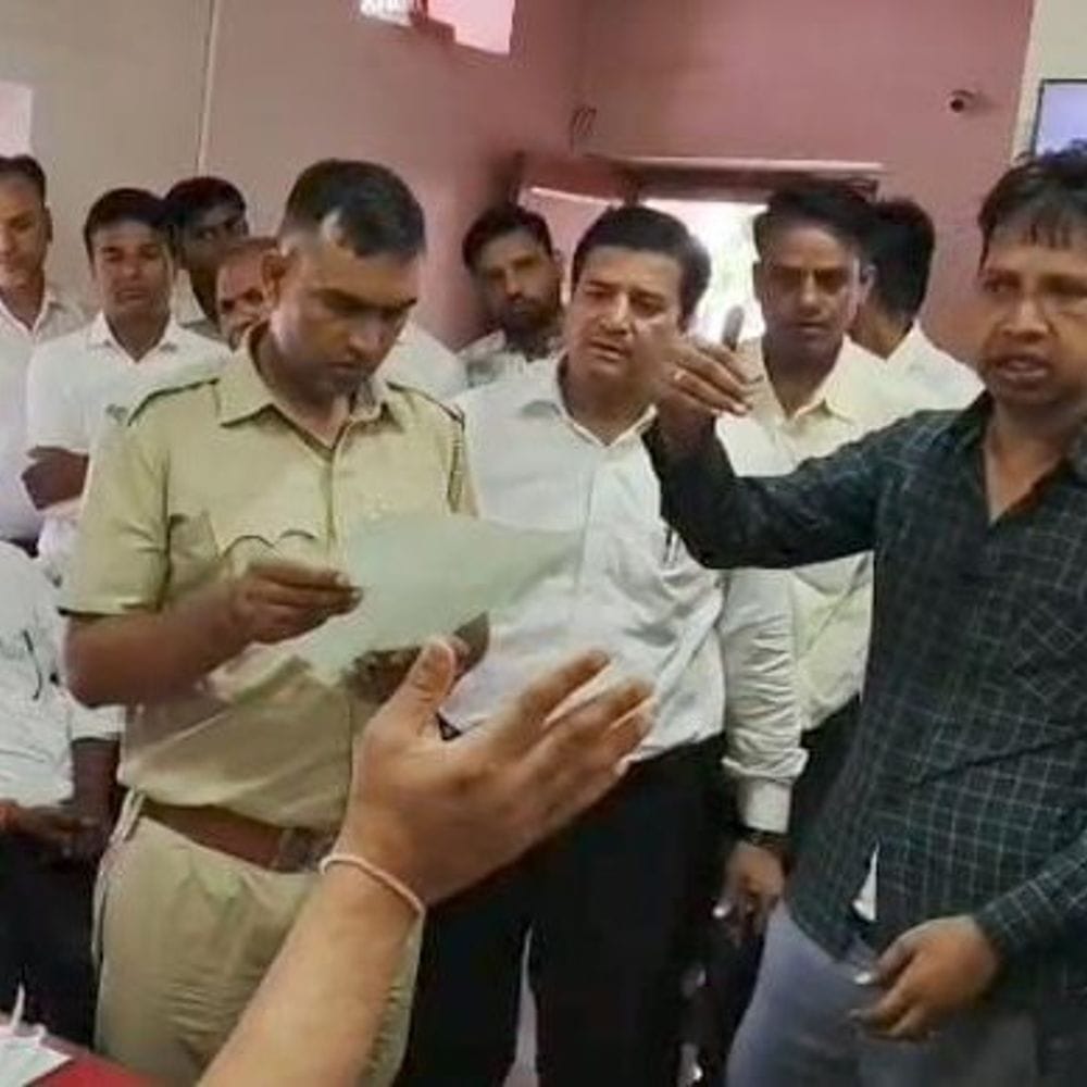 वकील का अपहरण कर मारपीट का आरोप:10 लाख की फिरौती मांगी, छोटीसादड़ी थाने में मामला दर्ज