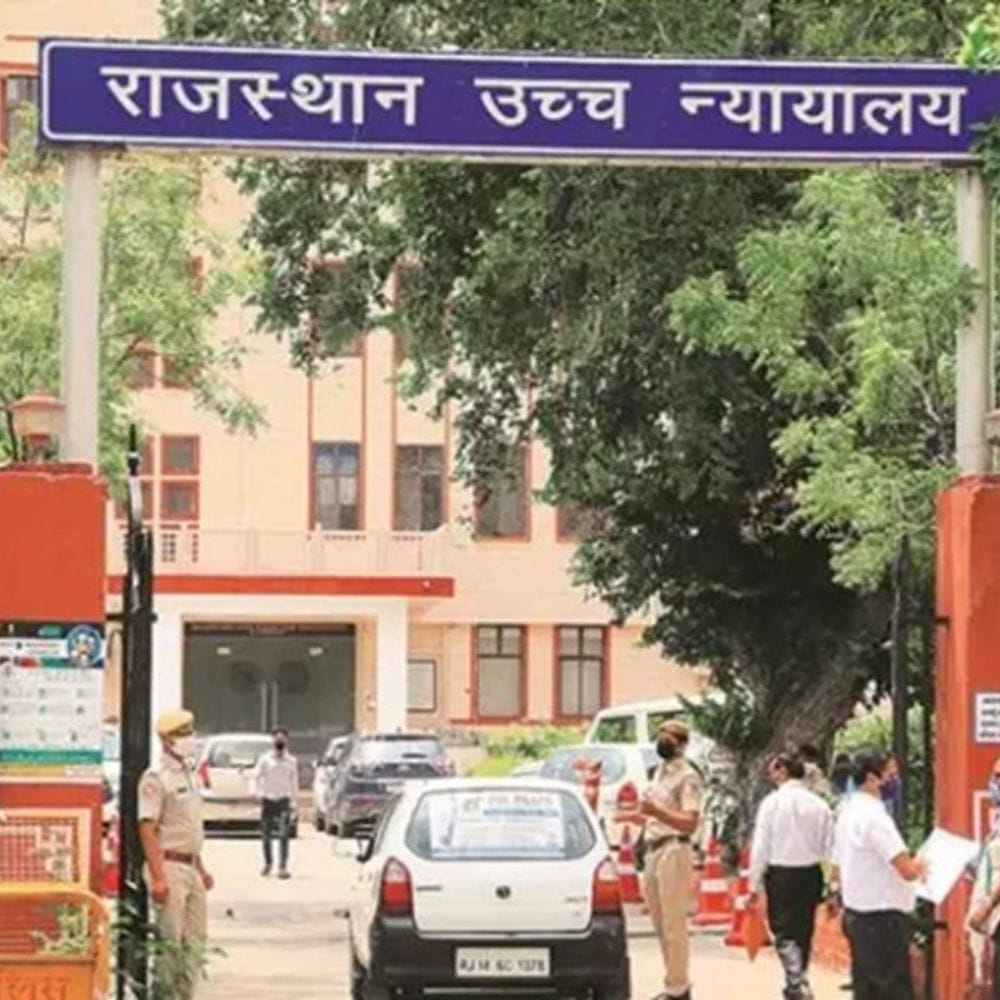 शहीद के आश्रित को अनुकंपा नियुक्ति नहीं, हाईकोर्ट सख्त:कार्मिक और सैनिक कल्याण विभाग को नोटिस; एक सप्ताह में जवाब मांगा