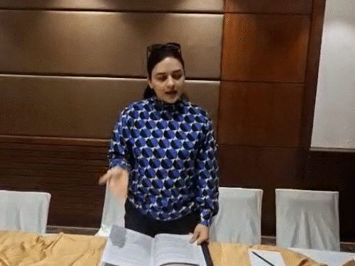 GST की एक-धारा से बढ़ सकती हैं कैब-ऑटो की मुश्किलें:रिपोर्ट में दावा- ड्राइवरों की कमाई घटने और यात्रियों का किराया बढ़ने की संभावना