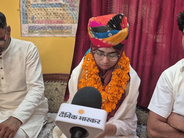 NEET में झुंझुनूं के स्टूडेंट्स ने हासिल की सफलता:सच हुआ डॉक्टर बनने का सपना, पेपर लीक के टेंशन को पछाड़कर बने विजेता