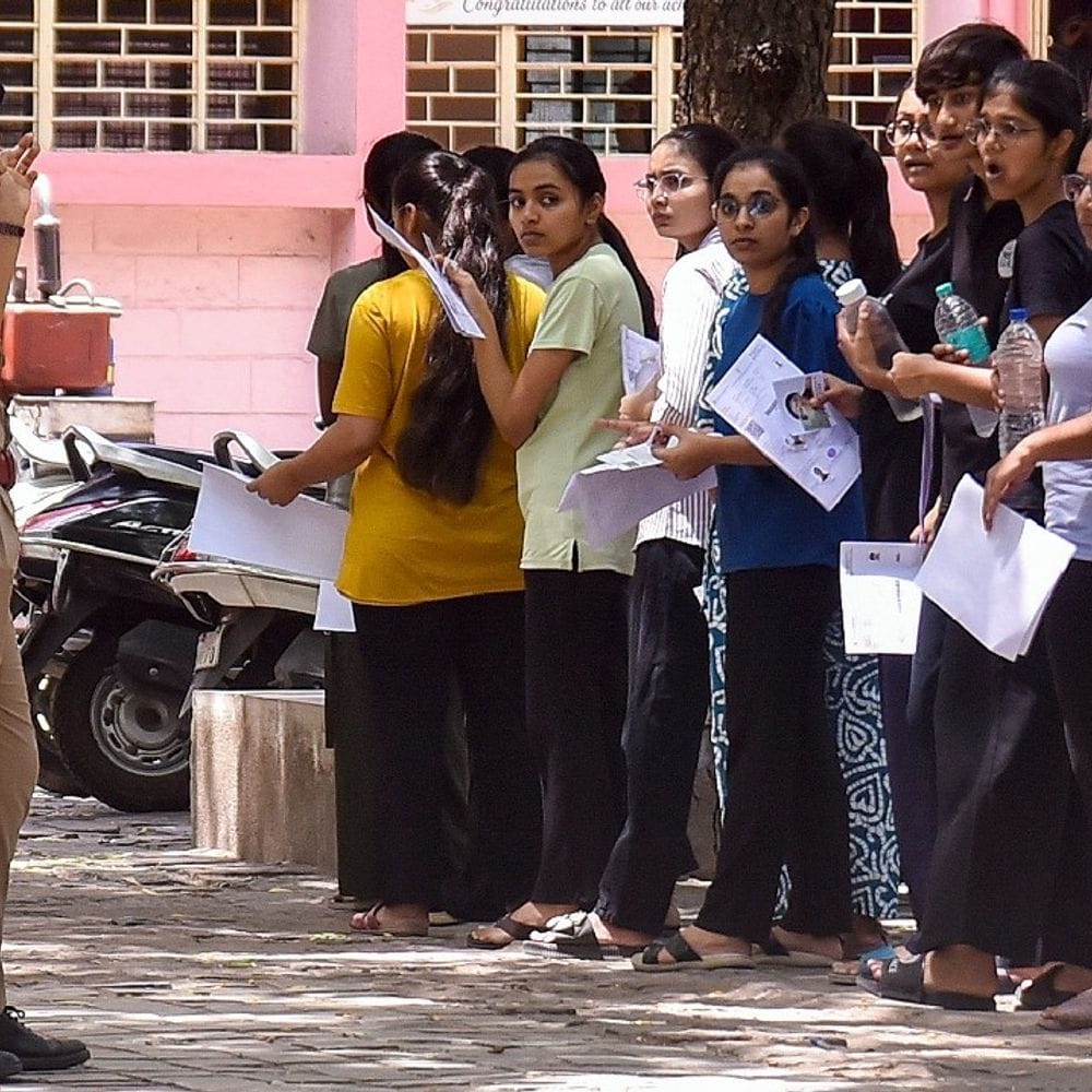 NEET में सफल होने वालों में करीब आधे OBC:हर दूसरा सफल छात्र इसी वर्ग से; SC परीक्षार्थी 63% और EWS 76% बढ़े