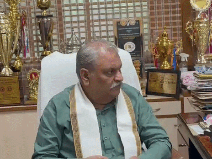 SET पास अभ्यर्थियों को पीएचडी में सीधे एडमिशन की मांग:कोटा यूनिवर्सिटी ने यूजीसी और राज्य सरकार को पत्र लिखा, कुलगुरु बोले- सकारात्मक निर्णय की उम्मीद