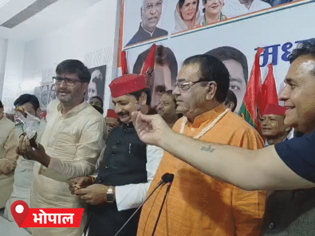 दतिया में फिर हारी BJP, 6016 वोट से कांग्रेस जीती:नरोत्तम का बूथ भी हारे; आशुतोष बोले- जो भीतरघाती भाजपा को मां कहते हैं, उन्हें सोचना चाहिए